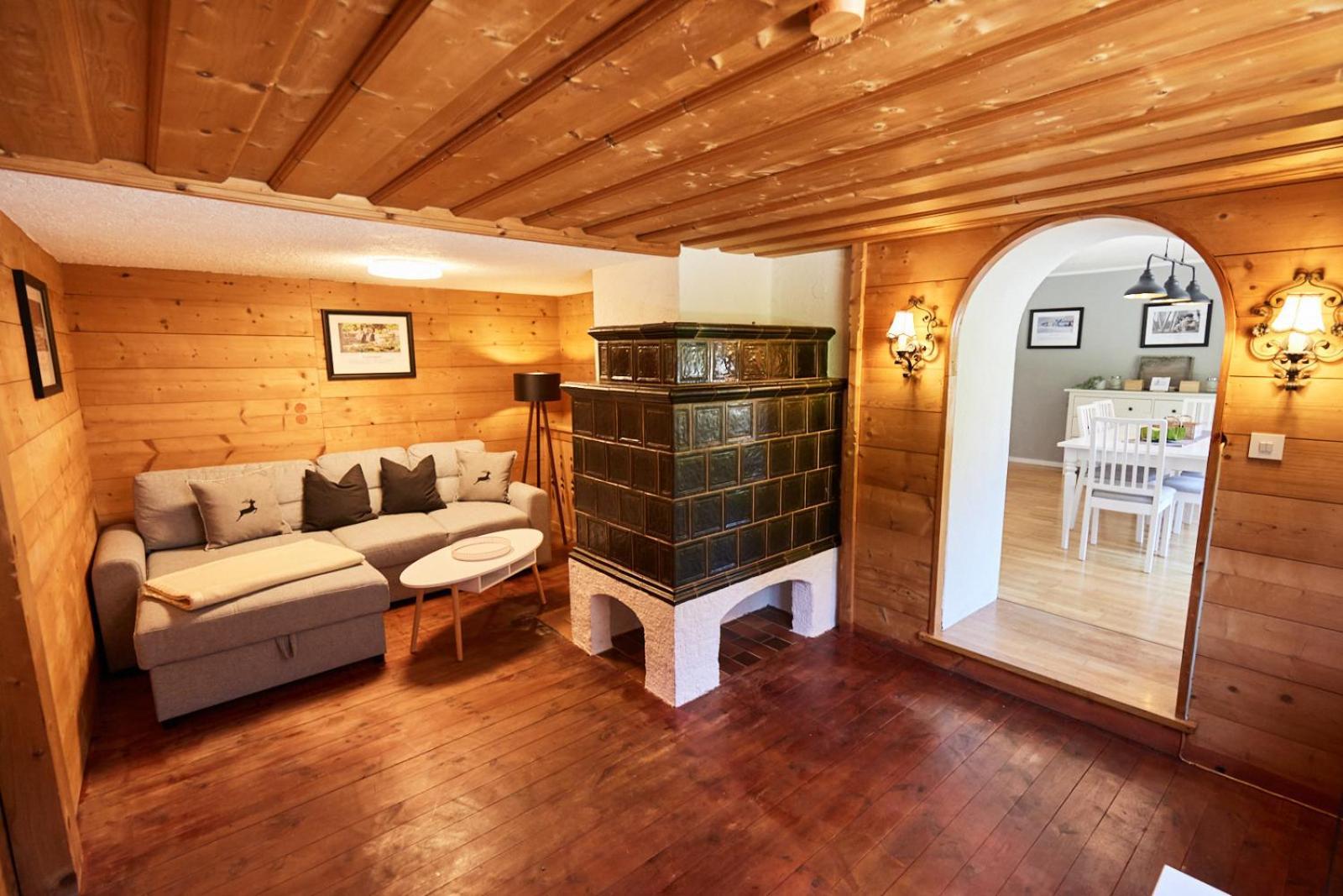 Hubert Apartment *